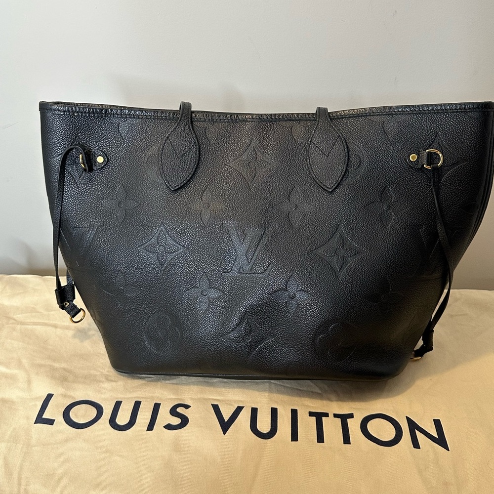 Louis Vuitton Neverfull